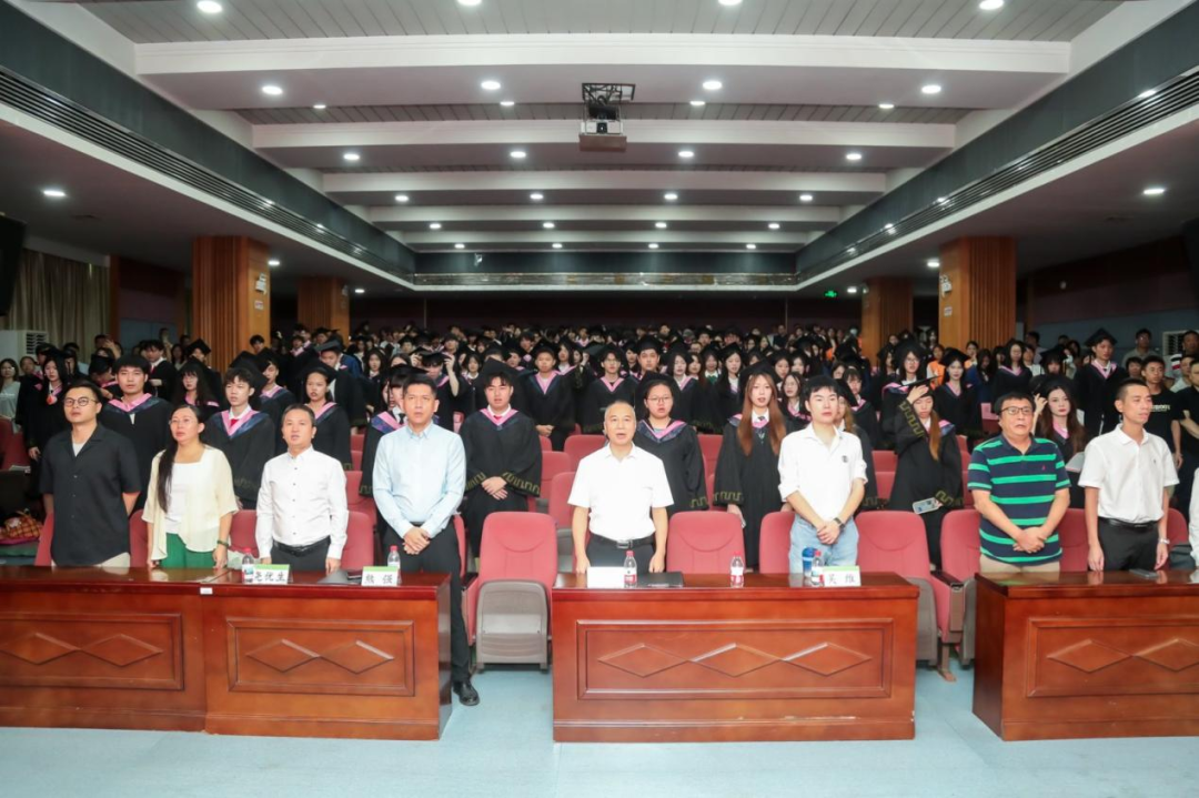 以艺术之名 赴未来之约｜bat365平台官网2025年毕业典礼暨学位授予仪式